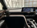 2024 Toyota Crown Crossover 2.5 G Advanced Leather Package E-Four 4WD Pearl SUV for sale, Japanese used car export - photo 30 of 60 | GULJI TRADERS