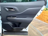 2024 Toyota Crown Crossover Z SUV for sale, Japanese used car export - photo 16 of 30 | GULJI TRADERS