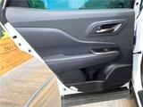 2024 Toyota Crown Crossover Z SUV for sale, Japanese used car export - photo 18 of 30 | GULJI TRADERS