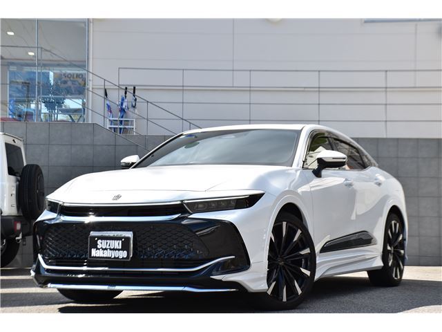 2024 Toyota Crown Crossover SUV for sale, Japanese used car export - photo 1 of 35 | GULJI TRADERS