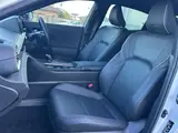 2024 Toyota Crown Crossover G Advanced Leather Package 4WD White SUV for sale, Japanese used car export - photo 15 of 23 | GULJI TRADERS
