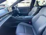 2024 Toyota Crown Crossover G Advanced Leather Pack Silver SUV for sale, Japanese used car export - photo 39 of 47 | GULJI TRADERS