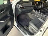 2024 Toyota Crown Crossover 4WD SUV for sale, Japanese used car export - photo 5 of 8 | GULJI TRADERS