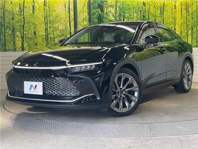 2025 Toyota Crown Crossover Z Black SUV for sale, Japanese used car export | GULJI TRADERS