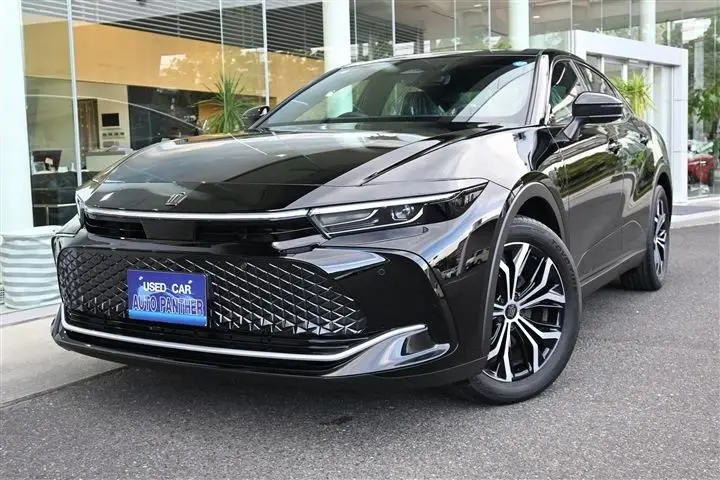 2025 Toyota Crown Crossover G 4WD Black SUV for sale, Japanese used car export - photo 1 of 19 | GULJI TRADERS