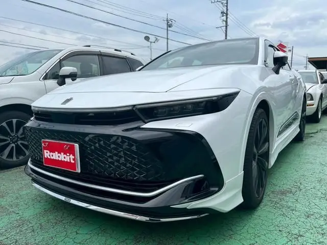 2025 Toyota Crown Crossover Z THE 70th White SUV for sale, Japanese used car export | GULJI TRADERS