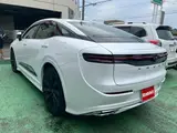 2025 Toyota Crown Crossover Z THE 70th White SUV for sale, Japanese used car export - photo 5 of 9 | GULJI TRADERS