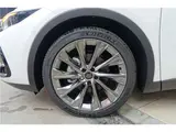 2026 Toyota Crown Crossover Z 4WD, black leather interior, panoramic digital mirrors, front and rear dashcams, easy closure. Pearl SUV for sale, Japanese used car export - photo 40 of 76 | GULJI TRADERS