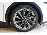 2026 Toyota Crown Crossover Z 4WD, black leather interior, panoramic digital mirrors, front and rear dashcams, easy closure. Pearl SUV for sale, Japanese used car export - photo 47 of 76 | GULJI TRADERS