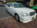2000 Toyota Crown Estate 3.0 Van for sale, Japanese used car export - photo 3 of 13 | GULJI TRADERS