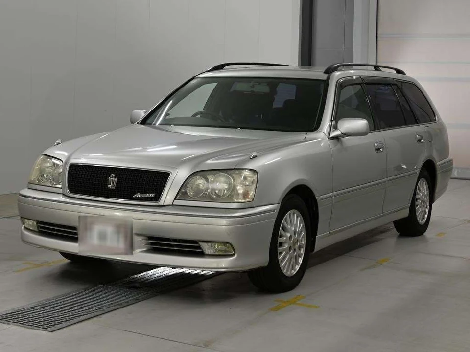 2001 Toyota Crown Estate Van for sale, Japanese used car export - photo 1 of 12 | GULJI TRADERS