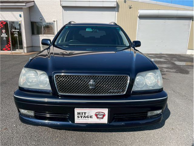 2002 Toyota Crown Estate Van for sale, Japanese used car export - photo 1 of 40 | GULJI TRADERS