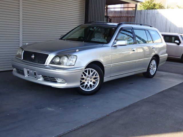 2002 Toyota Crown Estate - photo 1 2002 Toyota Crown Estate Van for sale, Japanese used car export - photo 1 of 17 | GULJI TRADERS