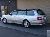 2002 Toyota Crown Estate Van for sale, Japanese used car export - photo 2 of 17 | GULJI TRADERS