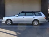 2002 Toyota Crown Estate Van for sale, Japanese used car export - photo 4 of 17 | GULJI TRADERS