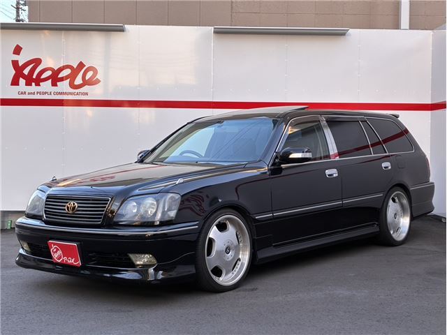 2003 Toyota Crown Estate Van for sale, Japanese used car export - photo 1 of 54 | GULJI TRADERS