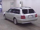 2003 Toyota Crown Estate Van for sale, Japanese used car export - photo 2 of 5 | GULJI TRADERS