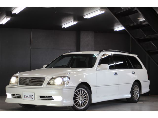2005 Toyota Crown Estate 2.5 - photo 1 2005 Toyota Crown Estate 2.5 Van for sale, Japanese used car export - photo 1 of 55 | GULJI TRADERS