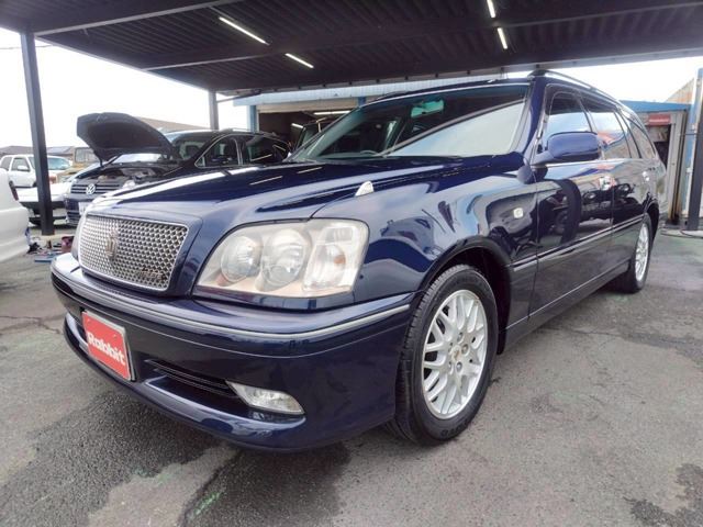 2006 Toyota Crown Estate 2.5 - photo 1 2006 Toyota Crown Estate 2.5 Van for sale, Japanese used car export - photo 1 of 79 | GULJI TRADERS