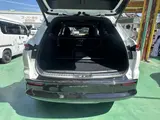 2025 Toyota Crown Estate 2.5 Z 4WD Sunroof ETC2.0 Genuine Display Audio Pearl Van for sale, Japanese used car export - photo 15 of 38 | GULJI TRADERS