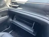 2025 Toyota Crown Estate 2.5 Z 4WD Sunroof ETC2.0 Genuine Display Audio Pearl Van for sale, Japanese used car export - photo 34 of 38 | GULJI TRADERS