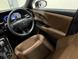 2025 Toyota Crown Estate 2.5 Z 4WD Van for sale, Japanese used car export - photo 3 of 24 | GULJI TRADERS