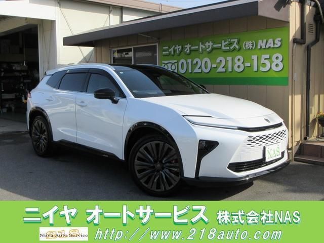 2025 Toyota Crown Estate RS Van for sale, Japanese used car export - photo 1 of 9 | GULJI TRADERS
