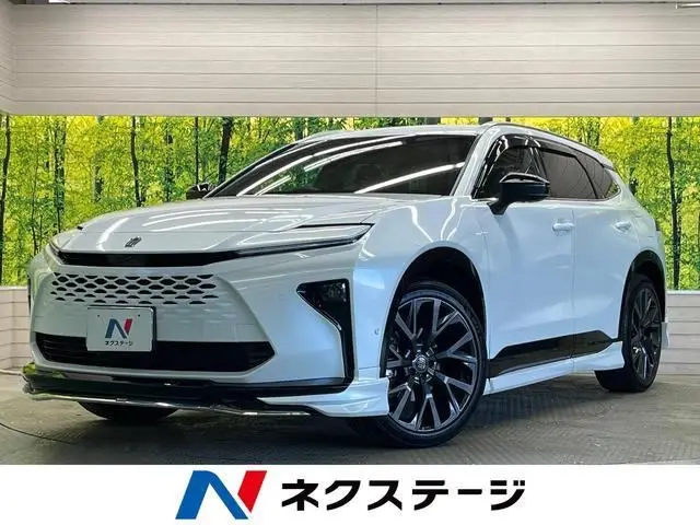 2026 Toyota Crown Estate Z White Van for sale, Japanese used car export | GULJI TRADERS