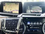 2018 Toyota Crown Hybrid S_CPk Silver Sedan for sale, Japanese used car export - photo 8 of 9 | GULJI TRADERS