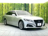2018 Toyota Crown Hybrid S C Package Silver Sedan for sale, Japanese used car export - photo 9 of 15 | GULJI TRADERS