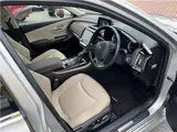 2018 Toyota Crown Hybrid G Panoramic View Monitor Silver Sedan for sale, Japanese used car export - photo 14 of 52 | GULJI TRADERS