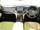 2018 Toyota Crown Hybrid Royal Saloon ★ Genuine Navigation System ★ Full-Seg TV ★ Backup Camera ★ Seat H&amp;C Pearl Sedan for sale, Japanese used car export - photo 3 of 63 | GULJI TRADERS