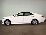 2018 Toyota Crown Hybrid Royal Saloon ★ Genuine Navigation System ★ Full-Seg TV ★ Backup Camera ★ Seat H&amp;C Pearl Sedan for sale, Japanese used car export - photo 44 of 63 | GULJI TRADERS