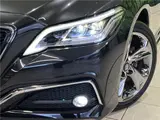2018 Toyota Crown Hybrid RS Four Black Sedan for sale, Japanese used car export - photo 10 of 30 | GULJI TRADERS