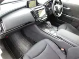 2018 Toyota Crown Hybrid RS, TRD aero kit, BLITZ coilovers, WORK 20-inch alloy wheels. Pearl Sedan for sale, Japanese used car export - photo 42 of 59 | GULJI TRADERS