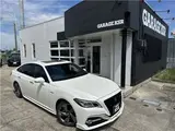 2018 Toyota Crown Hybrid RS Advance sunroof, TOM'S front lip, D inner mirrors. Pearl Sedan for sale, Japanese used car export - photo 1 of 65 | GULJI TRADERS