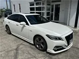 2018 Toyota Crown Hybrid RS Advance sunroof, TOM'S front lip, D inner mirrors. Pearl Sedan for sale, Japanese used car export - photo 2 of 65 | GULJI TRADERS