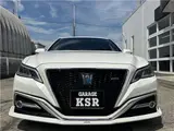 2018 Toyota Crown Hybrid RS Advance sunroof, TOM'S front lip, D inner mirrors. Pearl Sedan for sale, Japanese used car export - photo 10 of 65 | GULJI TRADERS