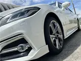 2018 Toyota Crown Hybrid RS Advance sunroof, TOM'S front lip, D inner mirrors. Pearl Sedan for sale, Japanese used car export - photo 16 of 65 | GULJI TRADERS