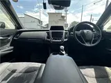 2018 Toyota Crown Hybrid RS Advance sunroof, TOM'S front lip, D inner mirrors. Pearl Sedan for sale, Japanese used car export - photo 32 of 65 | GULJI TRADERS