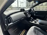 2018 Toyota Crown Hybrid RS Advance sunroof, TOM'S front lip, D inner mirrors. Pearl Sedan for sale, Japanese used car export - photo 35 of 65 | GULJI TRADERS