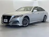 2018 Toyota Crown Hybrid G-Executive Silver Sedan for sale, Japanese used car export - photo 1 of 30 | GULJI TRADERS