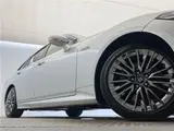 2018 Toyota Crown Hybrid G-Executive Silver Sedan for sale, Japanese used car export - photo 8 of 30 | GULJI TRADERS