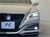 2018 Toyota Crown Hybrid G-Executive Silver Sedan for sale, Japanese used car export - photo 11 of 30 | GULJI TRADERS