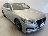2018 Toyota Crown Hybrid G-Executive Silver Sedan for sale, Japanese used car export - photo 12 of 30 | GULJI TRADERS