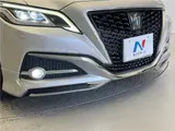 2018 Toyota Crown Hybrid G-Executive Silver Sedan for sale, Japanese used car export - photo 15 of 30 | GULJI TRADERS
