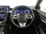 2018 Toyota Crown Hybrid RS Advance ★ Sunroof ★ Genuine Navigation System ★ Full-segment TV ★ Backup Camera ★ Company-owned vehicle Pearl Sedan for sale, Japanese used car export - photo 4 of 71 | GULJI TRADERS
