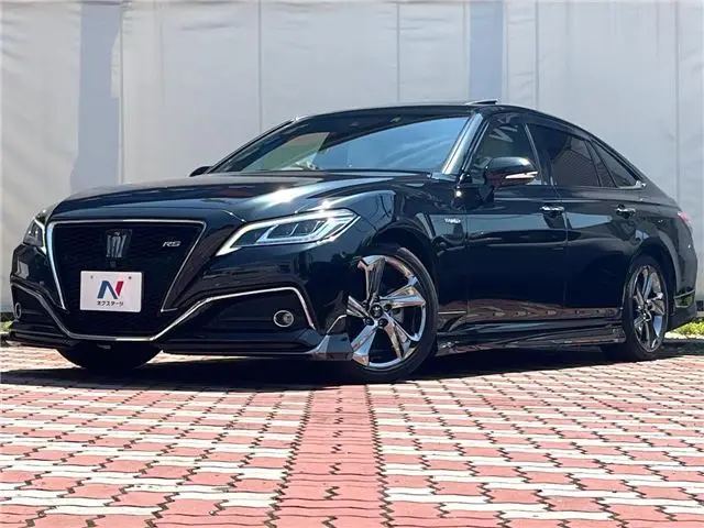 2018 Toyota Crown Hybrid RS Advance - photo 1 2018 Toyota Crown Hybrid RS Advance Black Sedan for sale, Japanese used car export - photo 1 of 30 | GULJI TRADERS