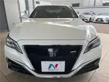 2018 Toyota Crown Hybrid RS Advance Pearl Sedan for sale, Japanese used car export - photo 18 of 30 | GULJI TRADERS