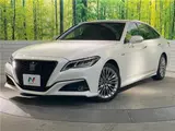 2018 Toyota Crown Hybrid G Pearl Sedan for sale, Japanese used car export - photo 1 of 30 | GULJI TRADERS